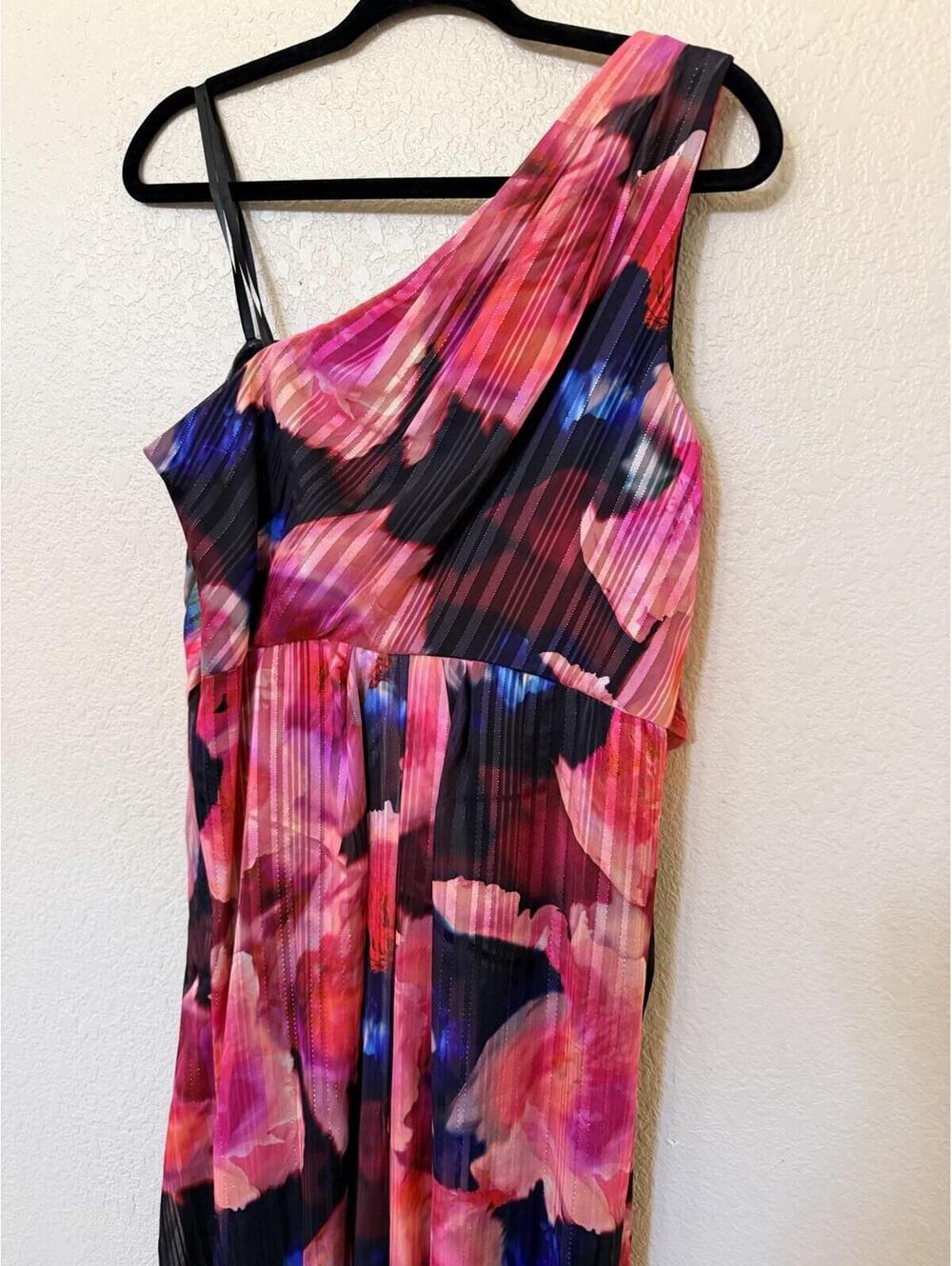 New Adrianna Papell Pleated Floral One-Shoulder Chiffon Gown  Black/Berry Sz 12 - Picture 6 of 10